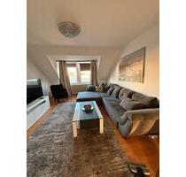 Helle, vollmöblierte Wohnung 75 qm zentral gelegen. Festpreis. - Neuss