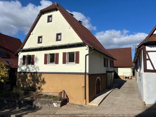 Foto - Haus zu vermieten - 1.000,00 EUR Kaltmiete,