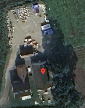 Foto - Ländliche Hofstelle mit 2 Wohnungen, Garten und 2 Hallen