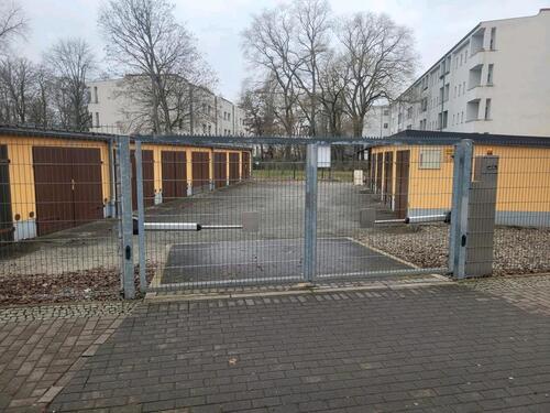 Foto - Stellplatz für Motorroller oder Motorrad zu vermieten