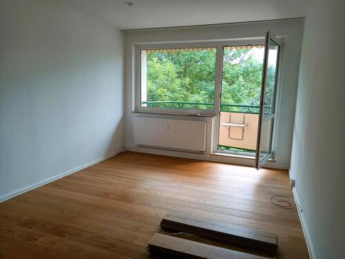 Foto - Preiswerte Wohnung mit Südbalkon und Parkett