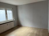 Foto - 6 Zimmer Etagenwohnung zur Miete in Eisenberg (Pfalz)