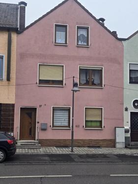 Foto - Einfamilienhaus mit Garten, Carport und Balkon´s - 'Maklerfrei'!!