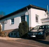 Wohnen auf einer Ebene in bevorzugter Waldrandlage - Mandelbachtal