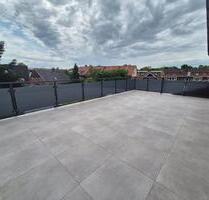 Neubau Penthouse Wohnung zu vermieten, Küche, Balkon, Erdwärmep. - Papenburg