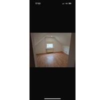 Helle 2-Zimmer-Dachgeschosswohnung in Toplage nähe Maschsee - Hannover Döhren-Wülfel