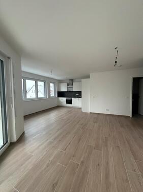 Foto - Neubau - ERSTBEZUG - helle 2 Zimmer Wohnung mit EBK