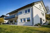 Foto - Großzügiges Einfamilienhaus mit Einliegerwohnung & Tiny House