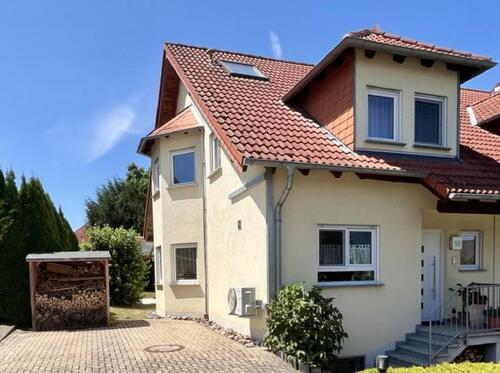 Foto - Doppelhaushälfte in Dorsheim - 1.600,00&nbsp;EUR Kaltmiete, ca.&nbsp; 111,00&nbsp;m&sup2;