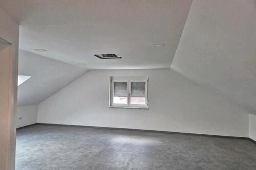 Foto - Exklusive 3 Zimmer, DG Wohnung, Erstbezug, komplett klimatisiert