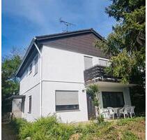 Geräumiges Einfamilienhaus auf sonnigen Grundstück - Niedernhausen