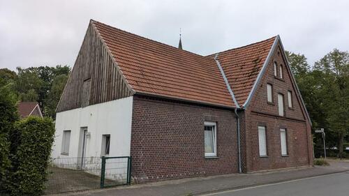 Foto - Schönes Einfamilienhaus - 245.000,00 EUR Kaufpreis,