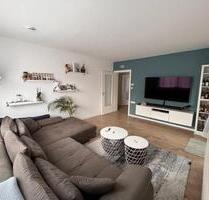 Neu renovierte 3-Zi. Wohnung mit großem Balkon in ruhiger Lage - Stuttgart Stuttgart-West