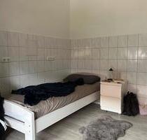 3er WG Zimmer - 380,00&nbsp;EUR Kaltmiete, ca.&nbsp; 15,00&nbsp;m&sup2; in Jülich (PLZ: 52428)