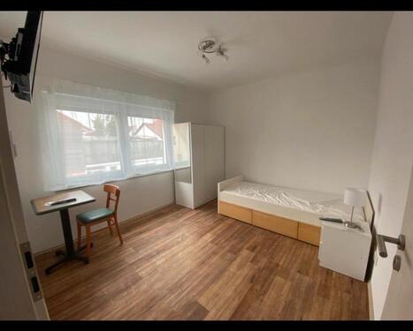 Foto - WG Zimmer möbliert frei - 480,00 EUR Kaltmiete,