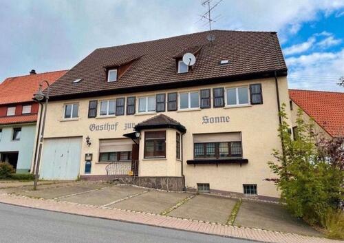 Foto - Gaststätte mit großzügiger Einliegerwohnung in Obernheim