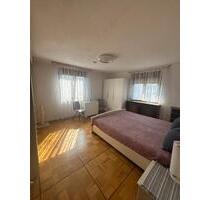 Möblierte Dreizimmerwohnung auch als WG - Stuttgart Mühlhausen