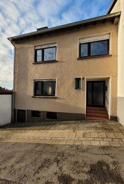 Foto - Einfamilienhaus St. Ingbert mit Garten, Balkon u. viel Potenzial