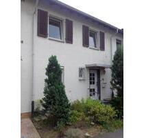 Idyl in TOP-Lage - 1.200,00&nbsp;EUR Kaltmiete, ca.&nbsp; 92,00&nbsp;m&sup2; in Ludwigshafen am Rhein (PLZ: 67067) Rheingönheim