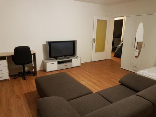 Foto - Möbliertes 21qm Zimmer mit Balkon in einer 3er WG, direkt am Hbf