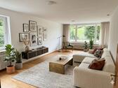 Foto - Sonnige 2-Zimmer-Wohnung mit großem Balkon, Badewanne und EBK