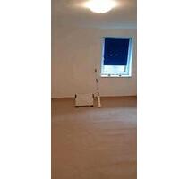 Haus mit 100qm und 60qn Terrasse 3 Zimmern - Gelnhausen