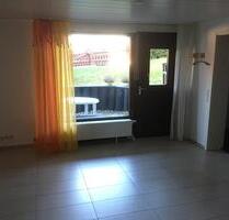 Einliegerwohnung, 1 Zimmer, Küche, Bad - Lahntal