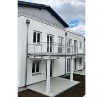 Neubau 88 qm 3,5- ZKB Balkonwohnung inkl. PV Anlage & Wallboxen - Diedorf