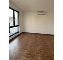 1-Zimmerwohnung mit Klima - 580,00&nbsp;EUR Kaltmiete, ca.&nbsp; 30,00&nbsp;m&sup2; in Langenfeld (PLZ: 91474)