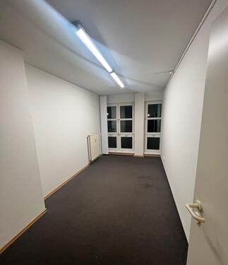 Foto - Praxisraum in Berlin-Wilmersdorf, frisch renoviert, repräsentativ