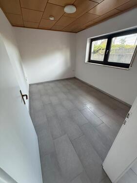 Foto - Souterrain Wohnung mit Fußbodenheizung und eigenem Eingang