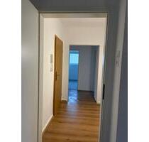 4,5 Zimmer-Wohnung im Dachgeschoss - 96 qm + Erstbezug - Oberhausen