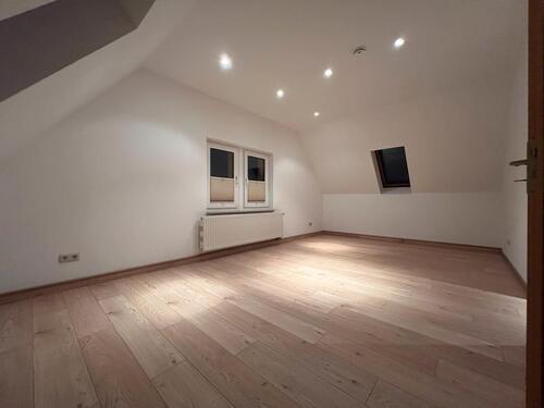 Foto - 2-Raum-Wohnung, Bad m. Fenster, inkl. Einbauküche, 360• Blick