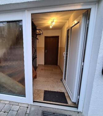 Foto - 5-Zimmer-Wohnung mit Balkon, Terrasse und Garage zu vermieten