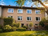 Foto - Mehrfamilienhaus in guter Lage mit viel Hof- und Garagen Flächen