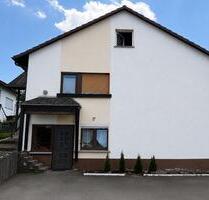 Ein- bis Zweifamilienhaus in bester Lage von Dodenau - Battenberg (Eder)