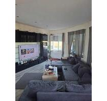 Haus im Haus - Sanierte 4,5 Zimmer Wohnung mit EFH Flair - Sprockhövel