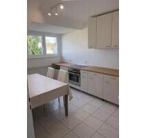 IDEALE WG Möblierte 3-Zimmer-Wohnung-Salierallee, Aachen