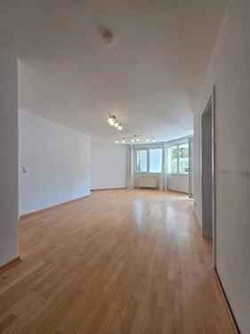 Foto - Sonnige 2-Zimmer Wohnung mit Balkon in München Untermenzing