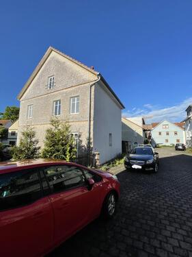 Foto - Zentrales Wohnhaus Kernsaniert - 240.000,00&nbsp;EUR Kaufpreis, ca.&nbsp; 170,00&nbsp;m&sup2;