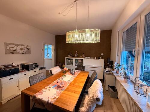 Foto - Helle Erdgeschoss Wohnung mit Garten