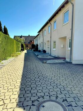 Foto - Reihenmittelhhaus - 349.000,00&nbsp;EUR Kaufpreis, ca.&nbsp; 144,00&nbsp;m&sup2;