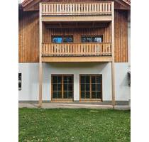 Neubau-Erdgeschosswohnung in Valley – 102 m², Erstbezug