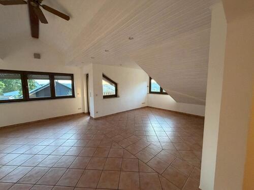 Foto - 2 Zimmer Dachgeschoßwohnung zur Miete in Overath