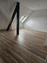 Foto - Burgstädt * Dachgeschoss 3 Zimmer im Grünen * Stellplatz * frei