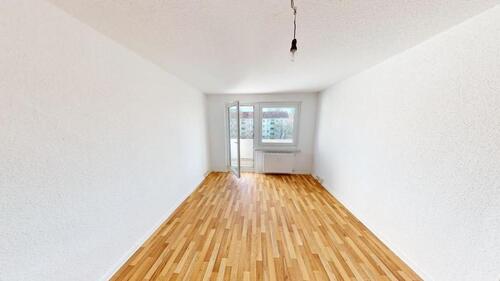 Foto - Helle 3-Raum-Wohnung mit Balkon und Tageslichtbad