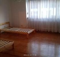 3 Zimmerwohnung - 650,00&nbsp;EUR Kaltmiete, ca.&nbsp; 80,00&nbsp;m&sup2; in Hinzweiler (PLZ: 67756)