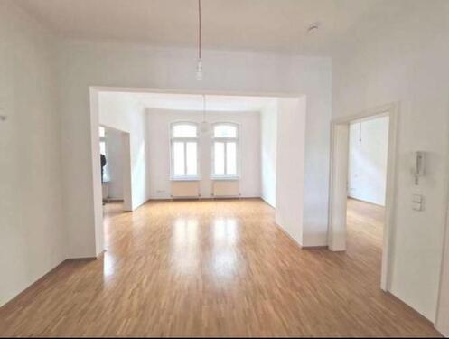 Foto - WG Zimmer in 2er WG in schöner Altbauwohnung mit 2 Bädern+Sauna