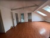 Foto - 3 Zimmer Dachgeschoßwohnung zur Miete in Dortmund