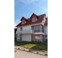 Attraktive Doppelhaushälfte in Herschfeld, Aussichtslage - Bad Neustadt an der Saale